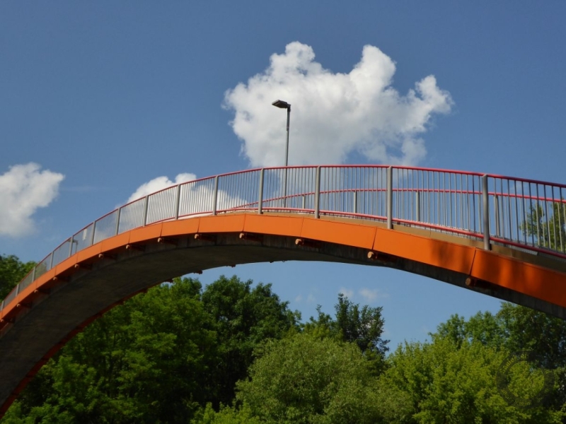 Waldbadbrücke in Leuna