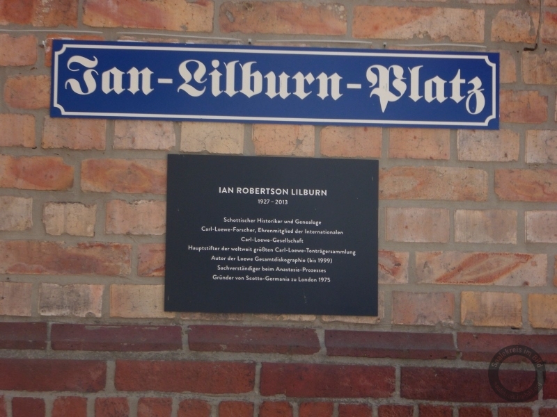 Gedenktafel für Ian Lilburn in Löbejün im Saalekreis