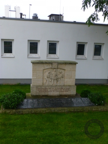 Denkmal für die Toten des Gebirgsschlages 1940 in Teutschenthal Bahnhof