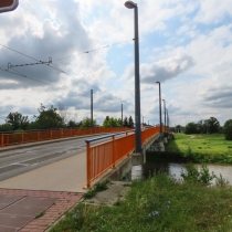 Ernst-Thälmann-Brücke über die Saale in Bad Dürrenberg im Saalekreis