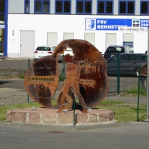 Denkmal für Udo Lindenberg in Bennstedt (Salzatal) im Saalekreis