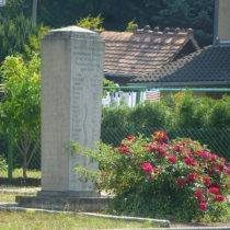 Denkmal für die Opfer des Luftangriffs (11. April 1945) auf Querfurt im Saalekreis