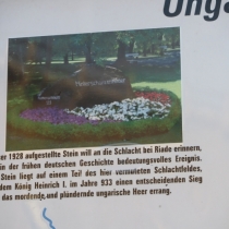 Gedenkstein für die Schlacht bei Riade im Kurpark in Bad Dürrenberg