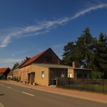 Gasthof "Zur deutschen Krone" in der Thomas-Müntzer-Straße in Raßnitz (Schkopau) im Saalekreis
