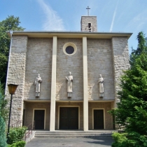 Christ-König-Kirche in Leuna im Saalekreis