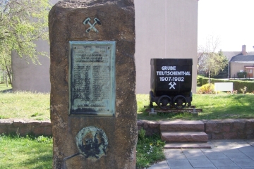 Kriegerdenkmal Erster Weltkrieg Teutschenthal Bahnhof